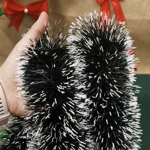Sűrű havas karácsonyi girland és fenyő füzér 15 cm-es átmérővel, 6 méteres hosszúságban